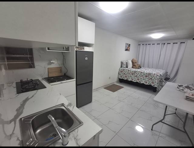 BEDROOM APARTMENT FOR SALE IN COMMERCIA